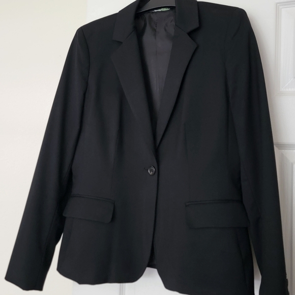 Calvin Klein Classic Black Women's Blazer, Size 8 - Picture 4 of 10